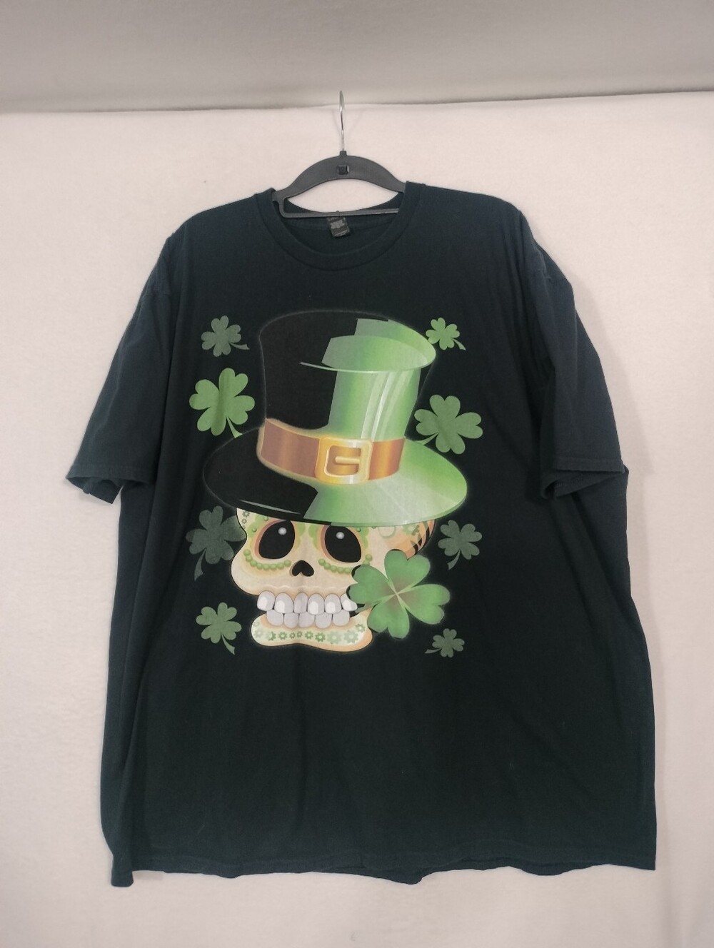Anvil Black T-Shirt with Green Leprechaun Hat & Shamrock Skull Graphic